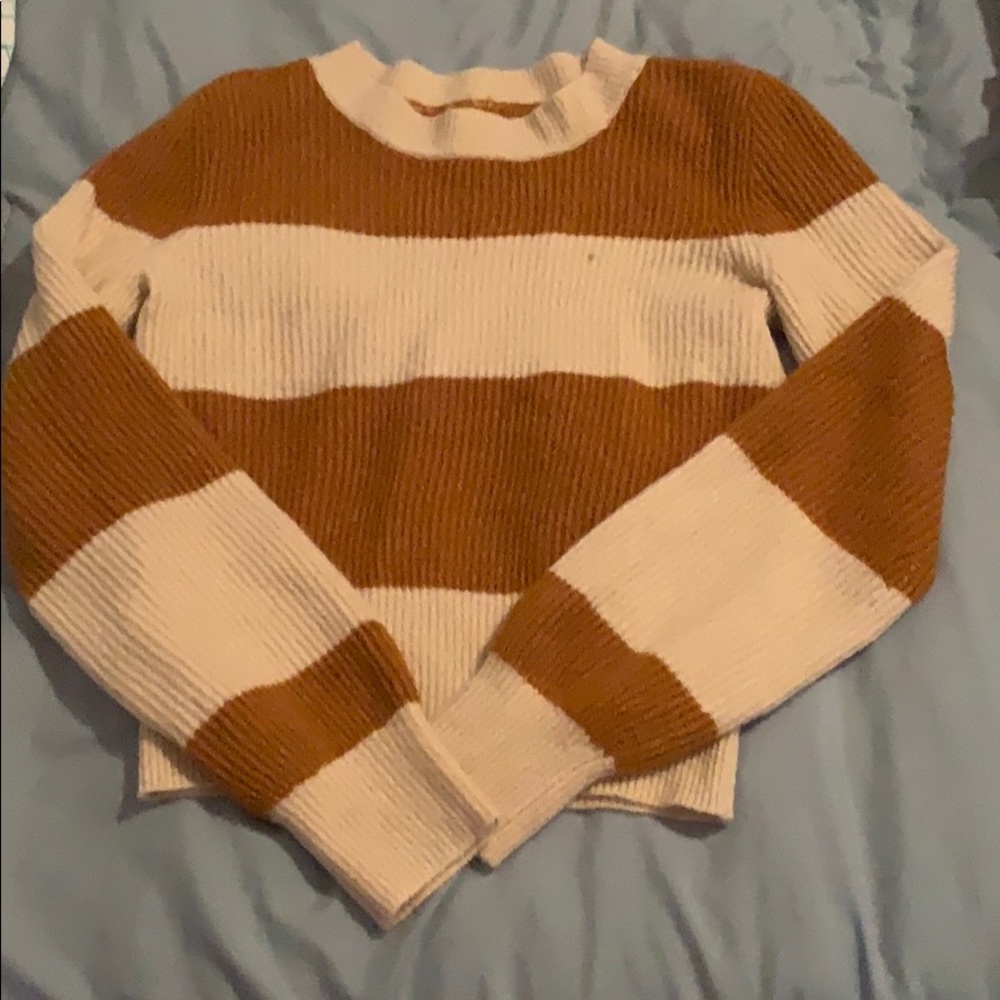 Long sleeve sweater